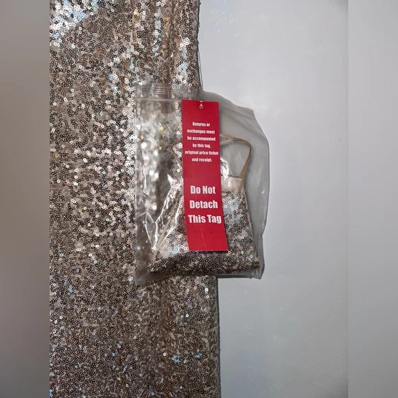 NWT! B. Smart Gold Sequin long formal dress size 7/8 - Picture 9 of 10